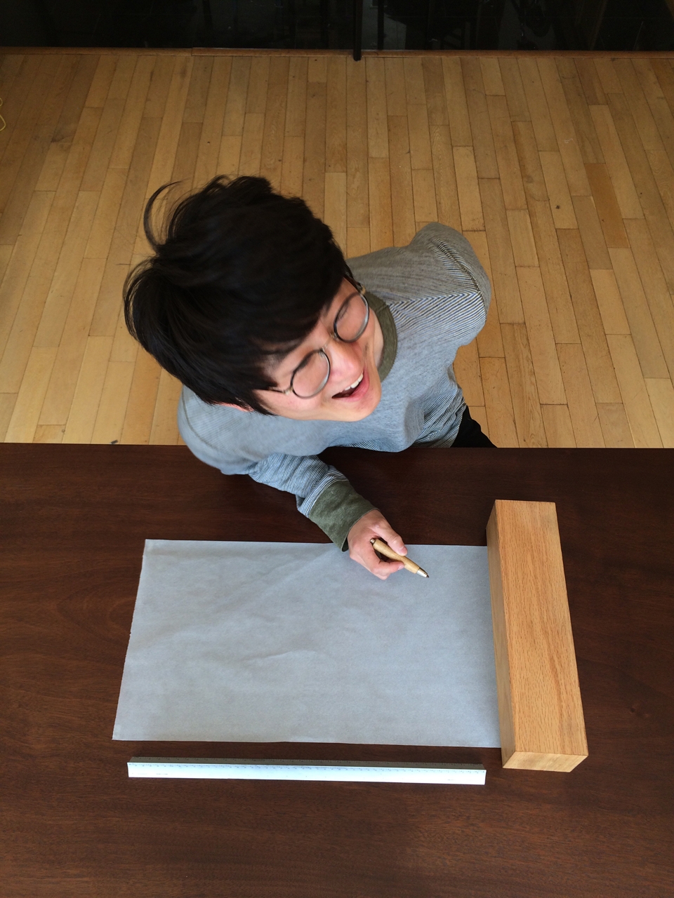 A Minimalist Wooden Box To Hold Your Sketch Paper Roll
