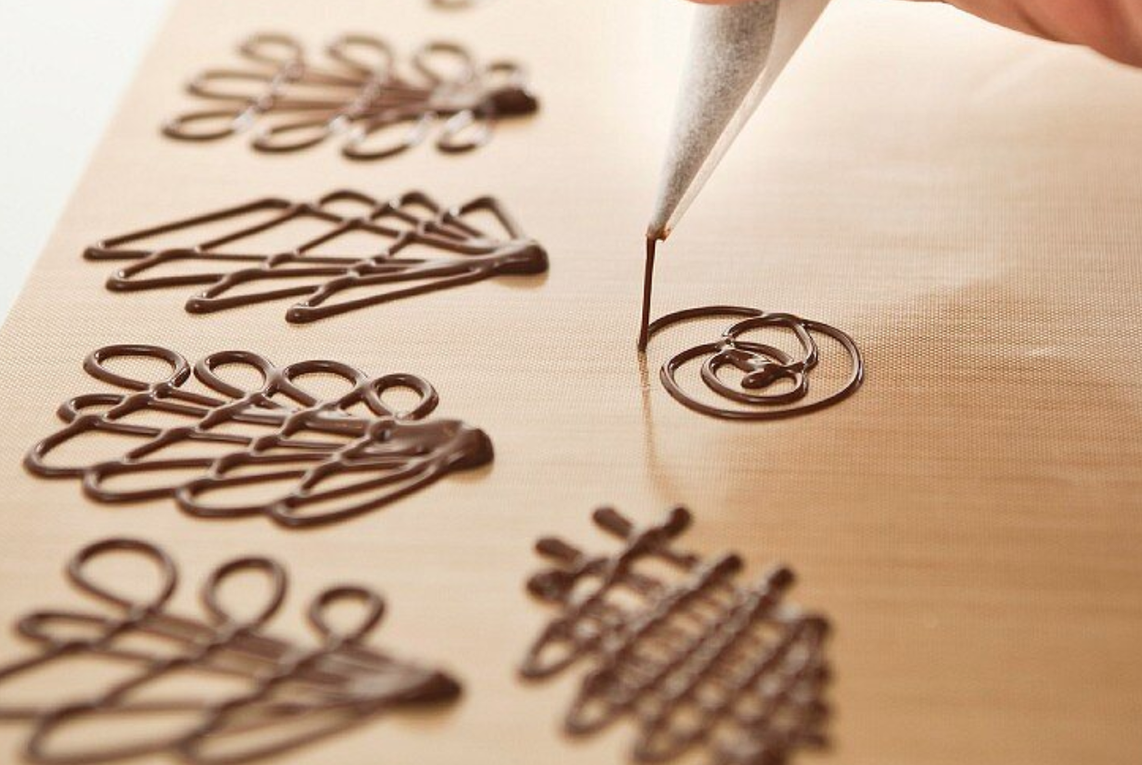 Free Chocolate Decoration Tracing Templates